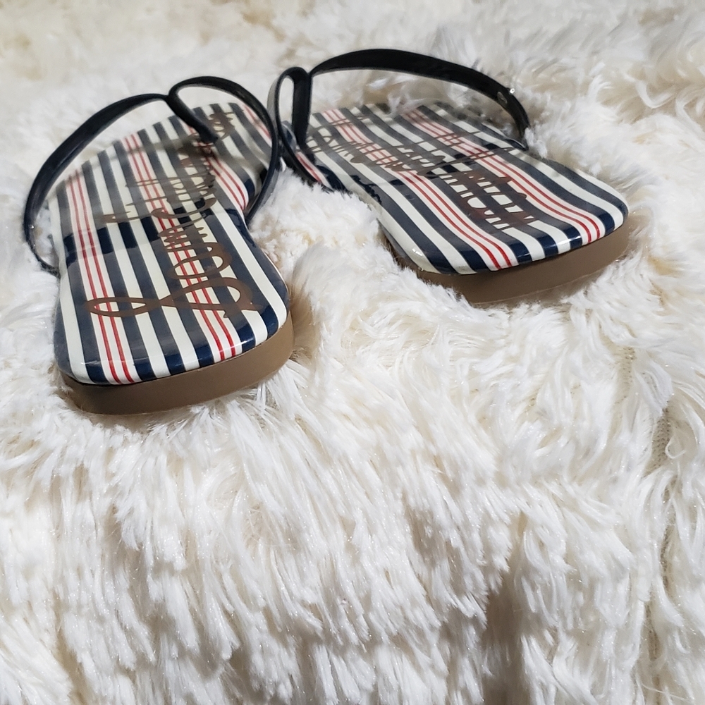 EC Sam Edelman thong sandals - Picture 3 of 6